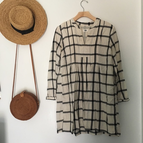 Old Navy Dresses & Skirts - plaid Old Navy babydoll dress
